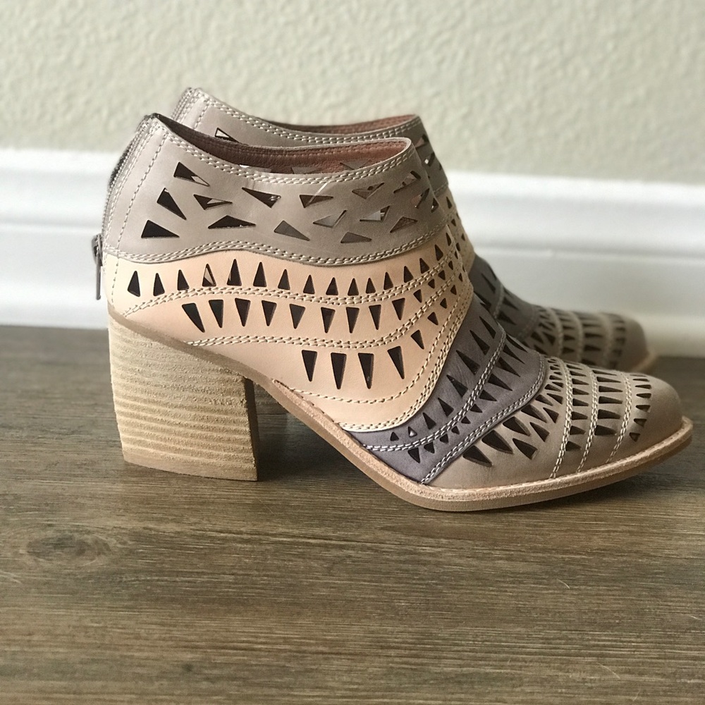 Brand new Jeffery Campbell booties NEVER BEEN WORN